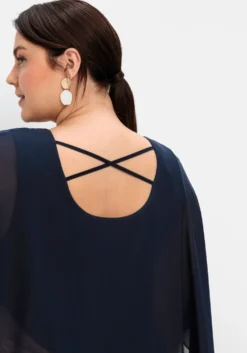 Abendkleid mit Fledermausärmeln