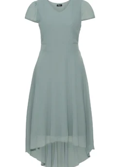 Abendkleid mit Flügelärmeln