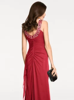 Abendkleid mit Schmucksteinen