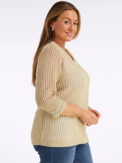 Ajourpullover mit Glitzergarn