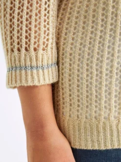 Ajourpullover mit Glitzergarn