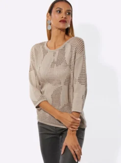 Ajourpullover mit glänzenden Ziersteinchen