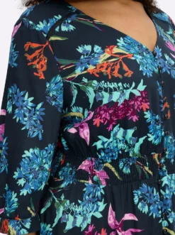 A-Linien-Kleid mit buntem Blumenprint