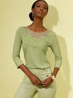 3/4-Arm-Shirt mit Blütenstickerei