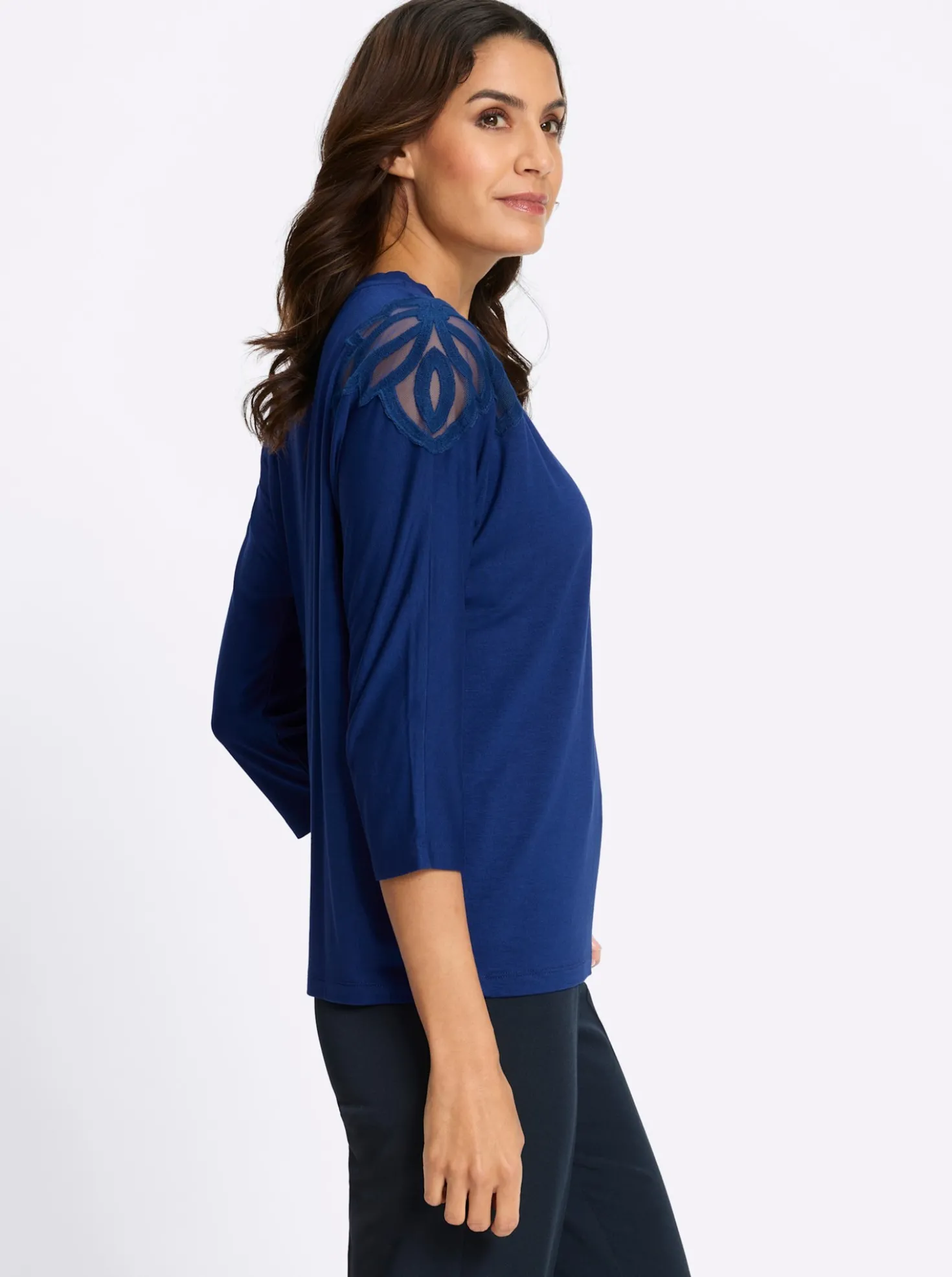 3/4-Arm-Shirt mit Spitzeneinsatz an der Schulter