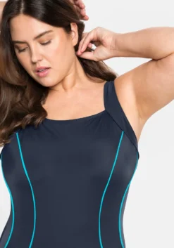 Badeanzug mit Shaping-Effekt