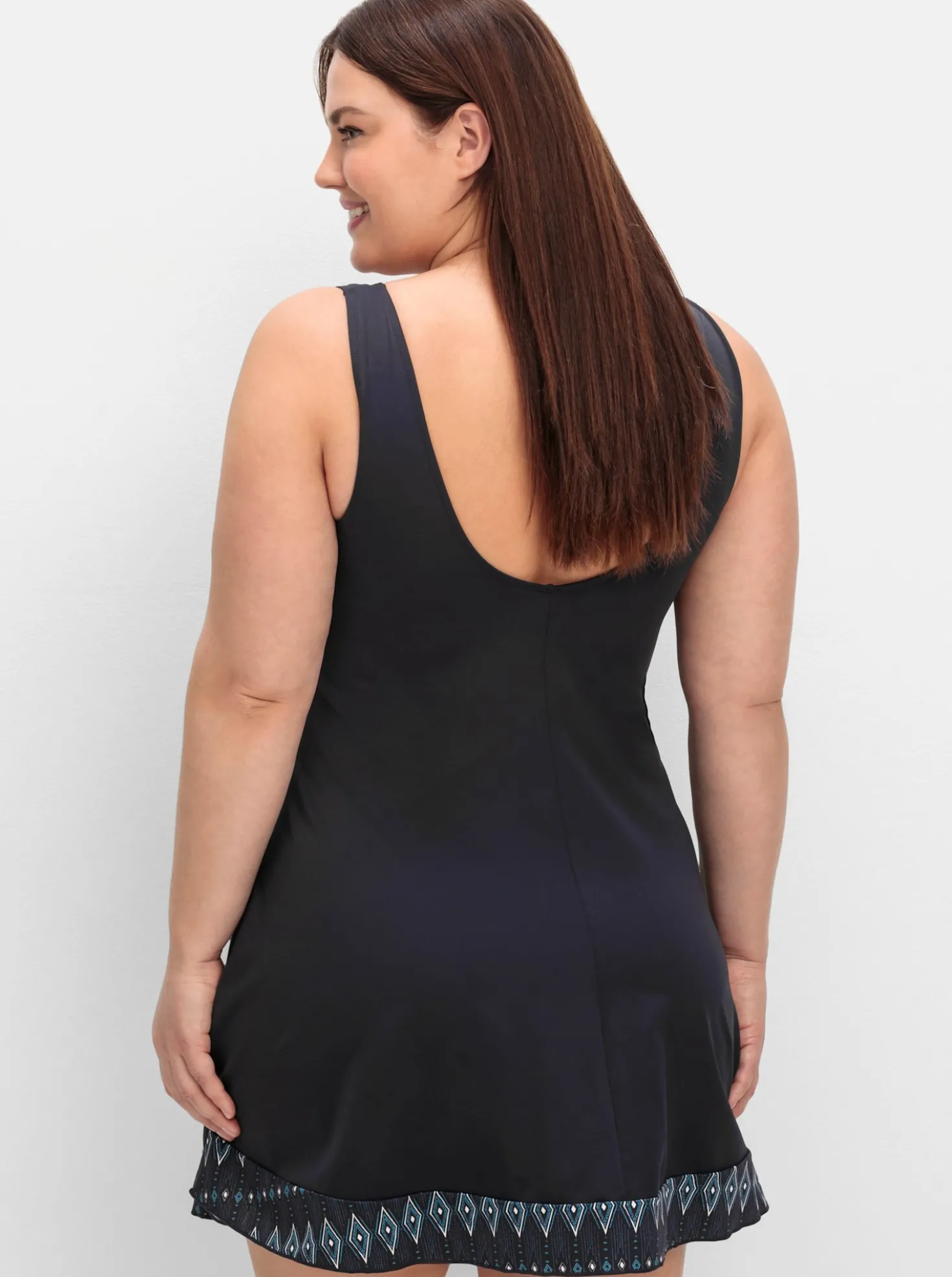 Badekleid mit geometrischem Muster