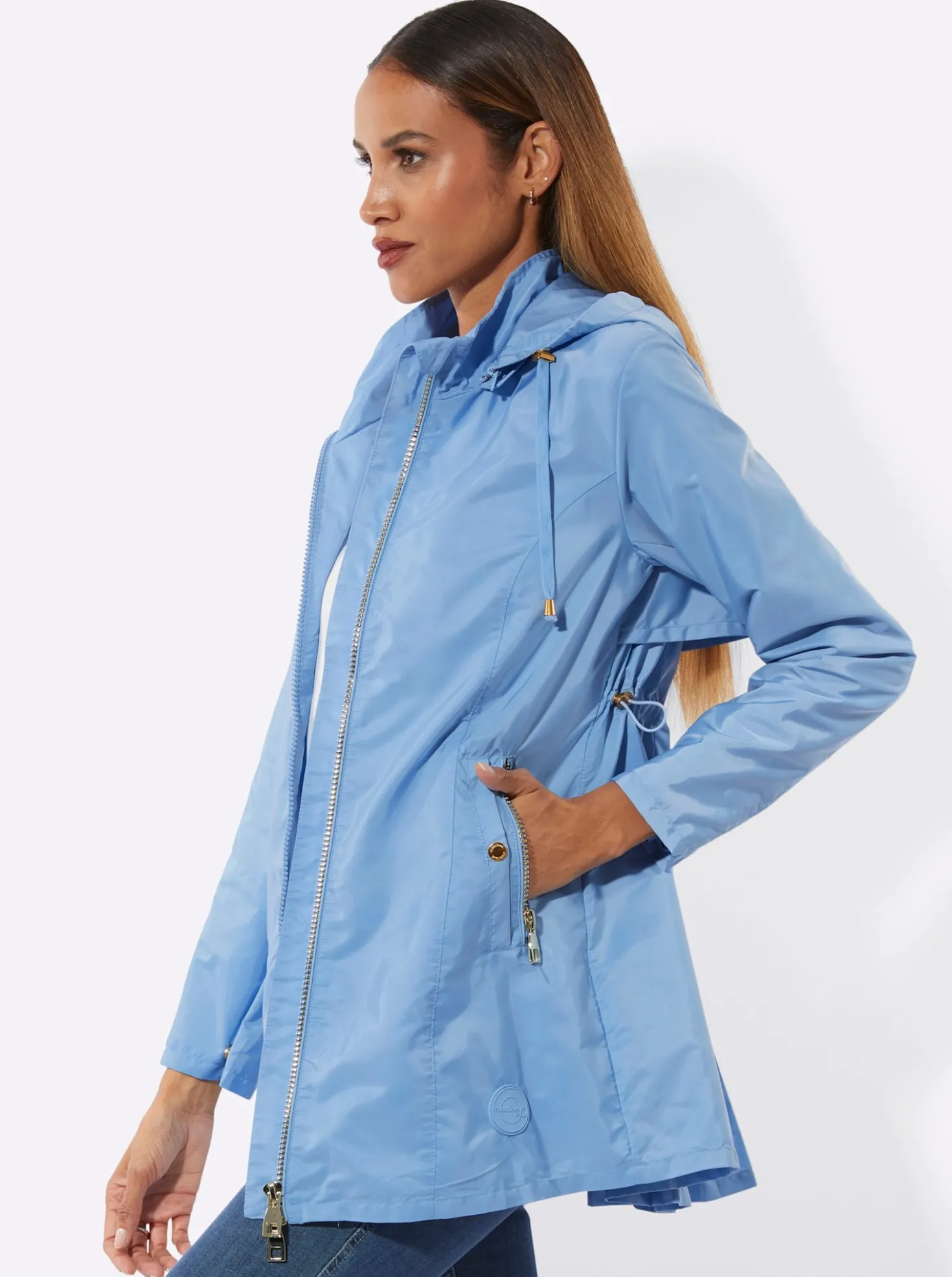 Übergangsjacke mit Tunnelzug auf Taillenhöhe hinten