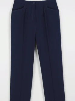 Bügelfaltenhose in Bauch-weg-Form