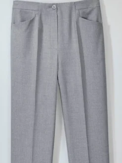 Bügelfaltenhose in Bauch-weg-Form