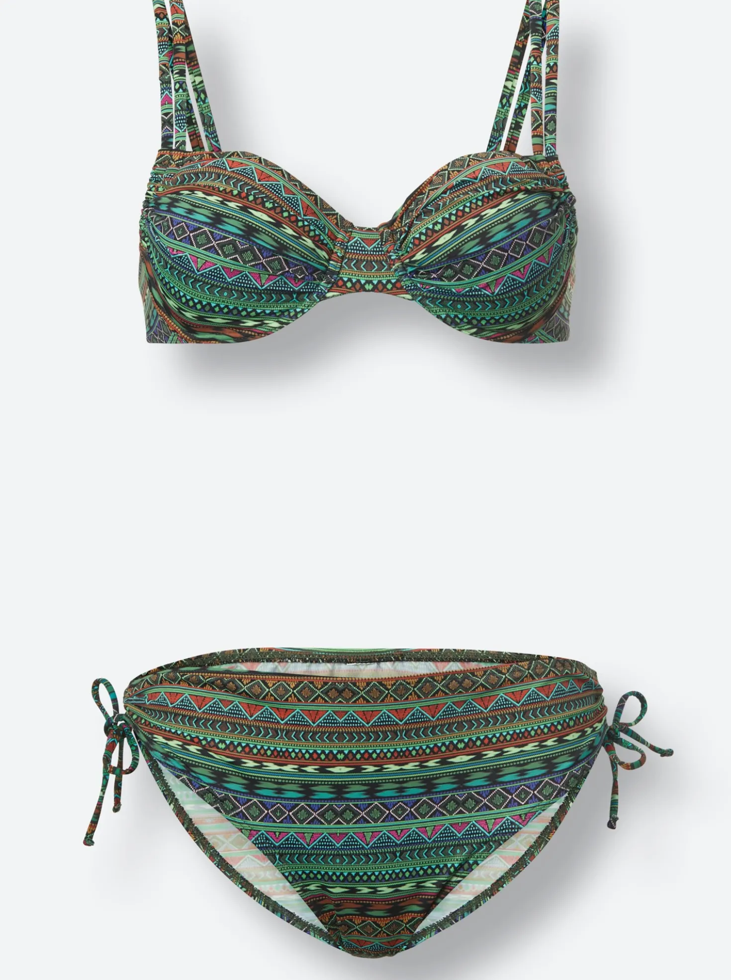 Bikini im Ethno-Stil