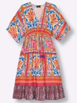 Blumenkleid mit luftigen Halbärmeln