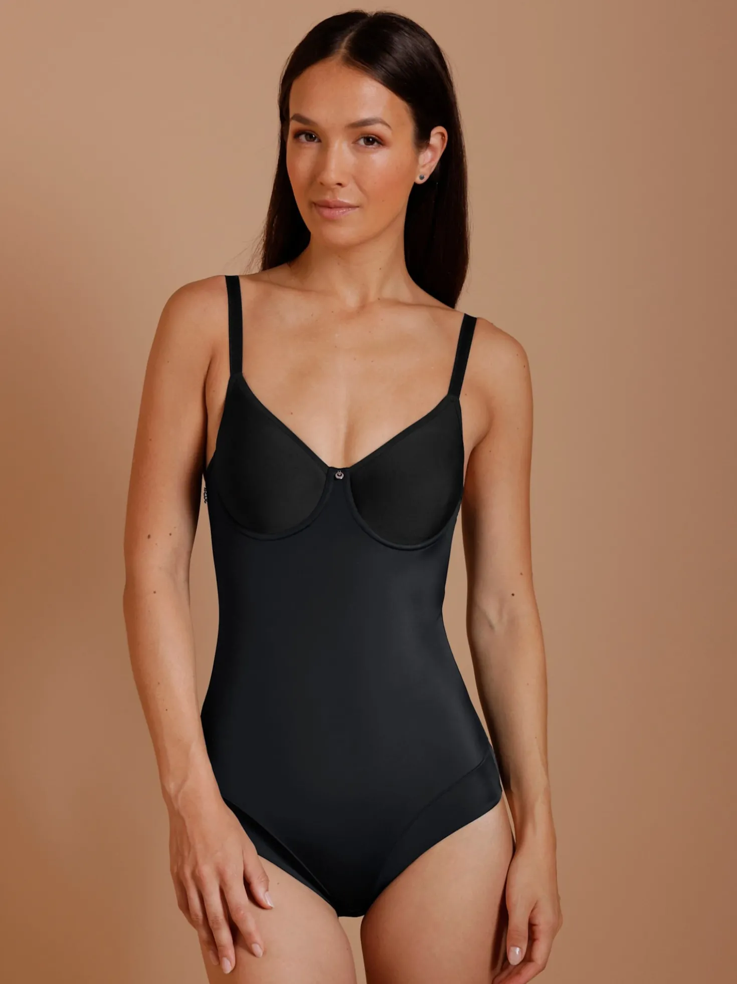 Body mit Bügel