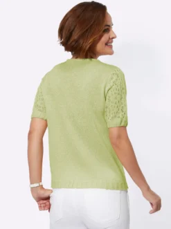 Bouclé-Pullover mit Ajourmuster-Ärmeln