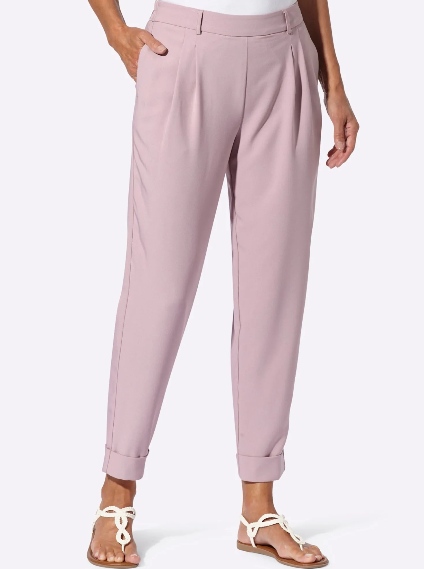 Bundfaltenhose mit fixiertem Saum