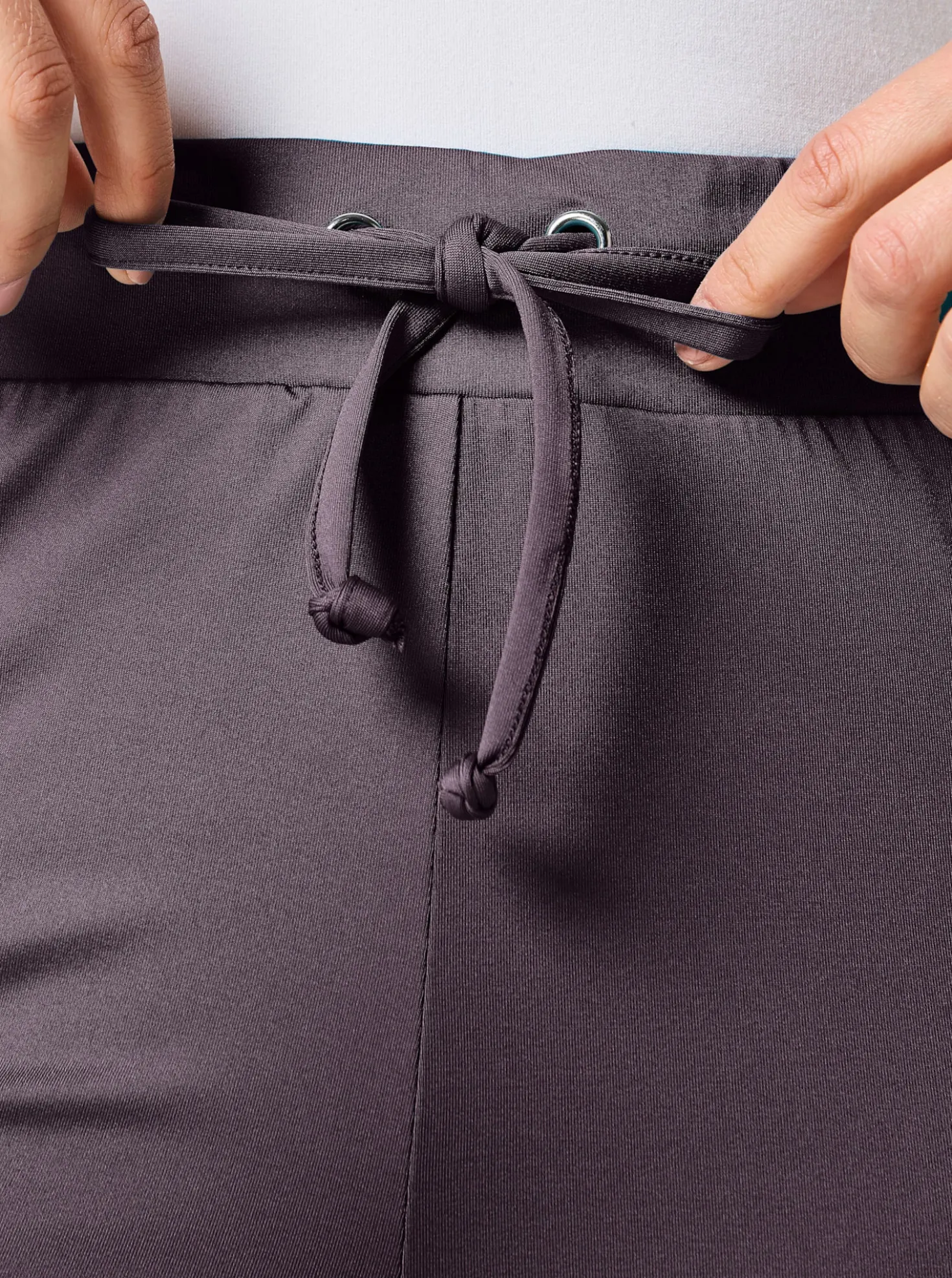Caprileggings mit Teil-Dehnbund
