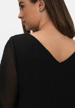 Chiffonkleid in Midilänge