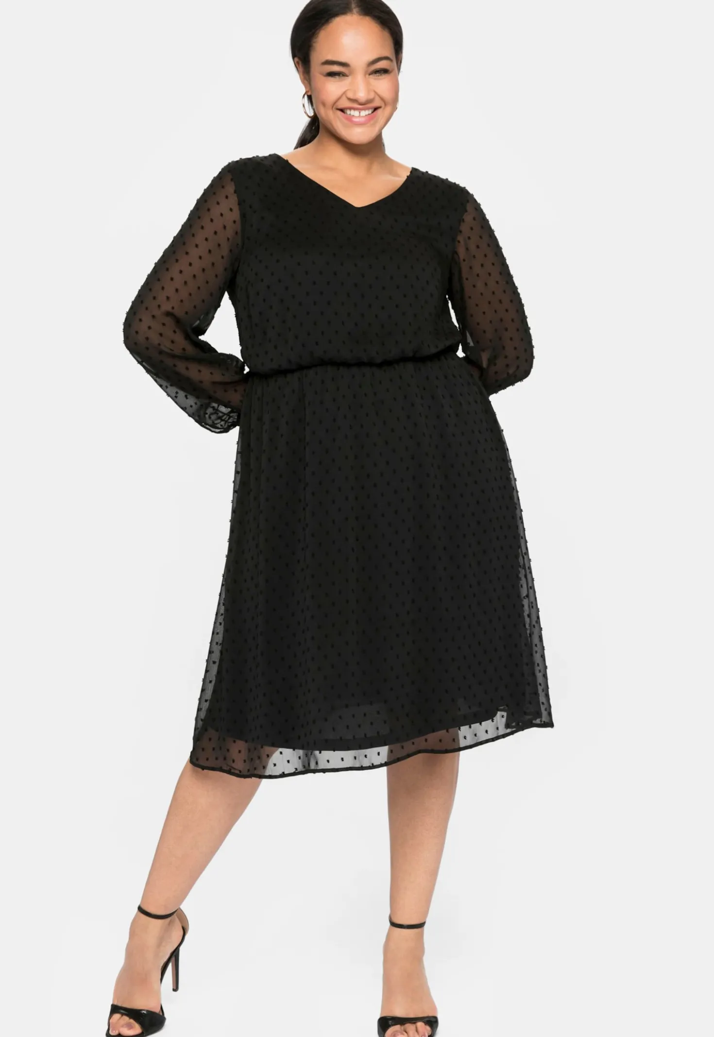 Chiffonkleid mit 3D-Effekt