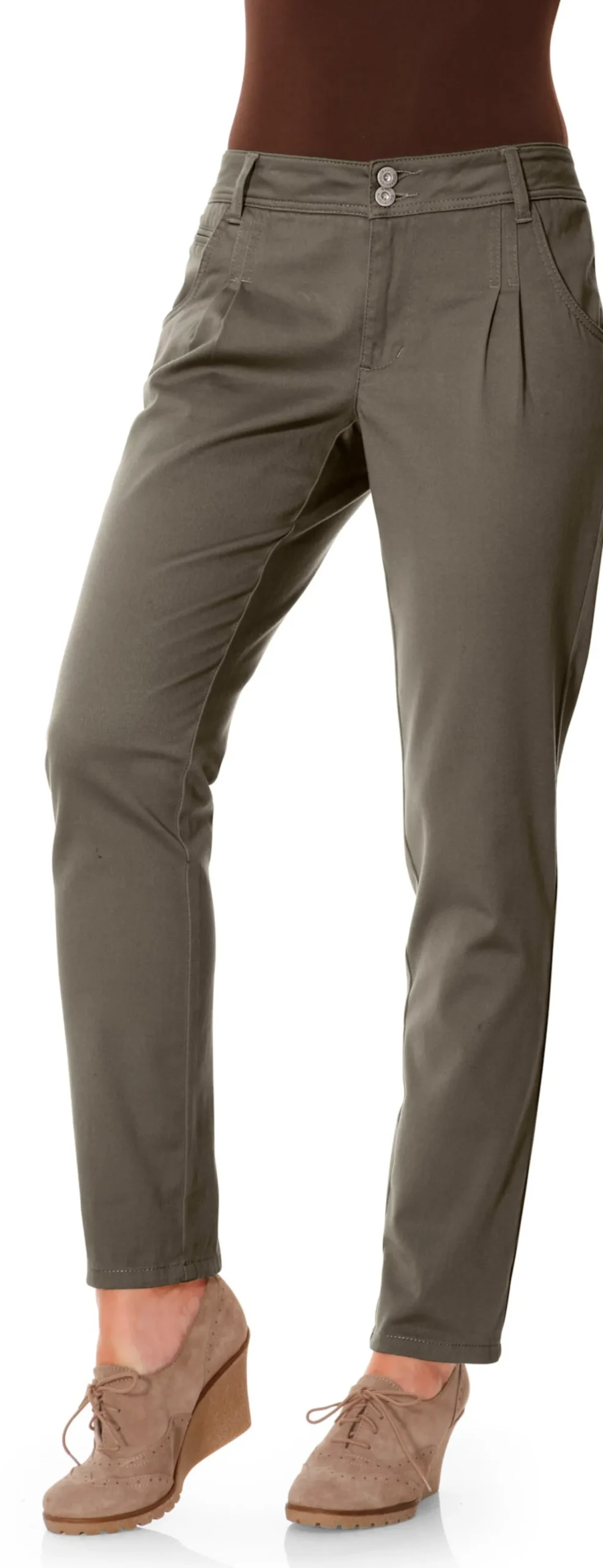 Chinohose in Karotten-Form