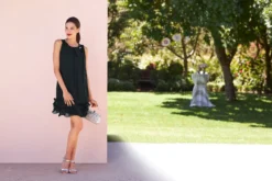 Cocktailkleid mit Rüschen am Saum