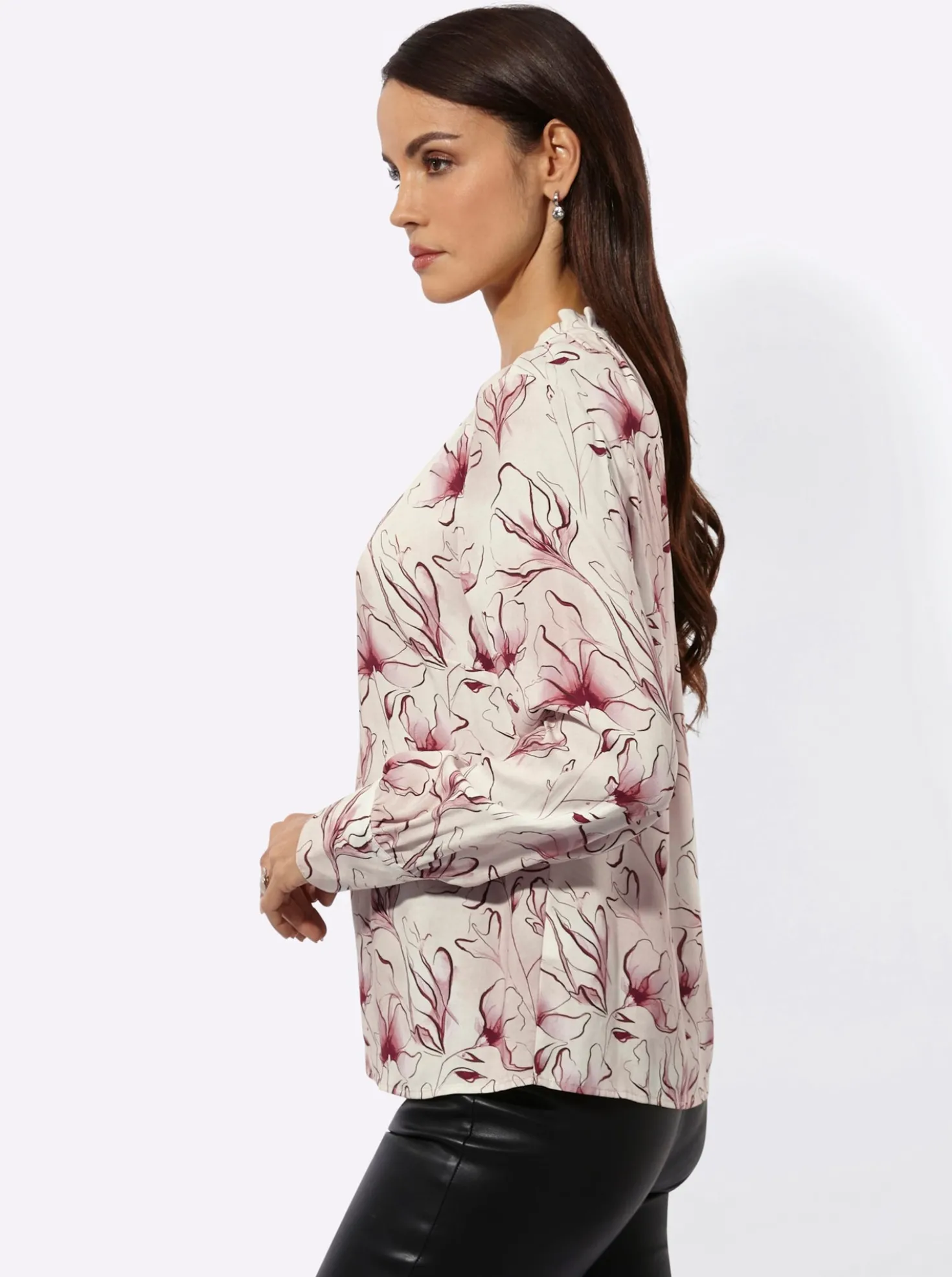 Druckbluse mit knöpfbaren Manschetten