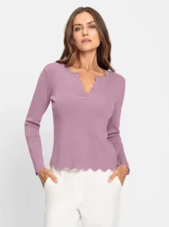 Feinstrickpullover mit Wellenkanten