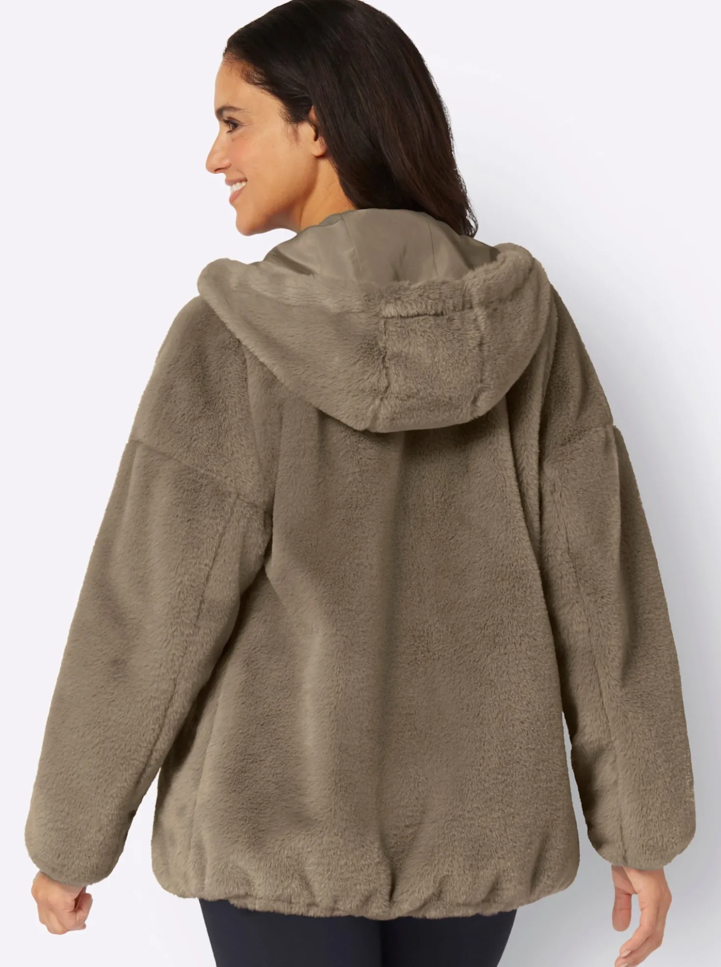 Fellimitatjacke mit Gummizug an Ärmeln und Saum