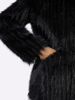 Fellimitatjacke mit verdecken Druckkknöpfen