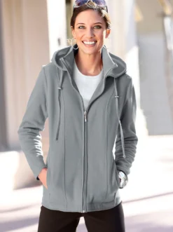 Fleecejacke mit abnehmbarer Kapuze