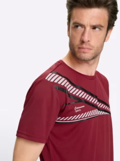 Funktionsshirt mit atmungsaktiver Wabenstruktur