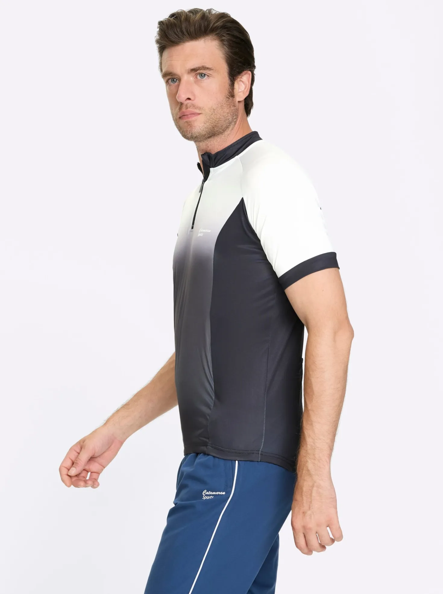 Funktionsshirt mit Reißverschluss-Taschen hinten
