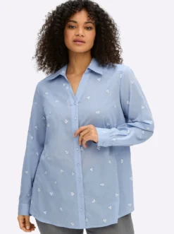 Hemdbluse mit Blütenstickereien