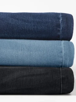 High-waist-Jeans in Karottenform
