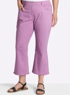 7/8-Hose in leichter Bootcut-Form