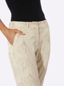 7/8-Hose mit rückwärtigem Dehnbund