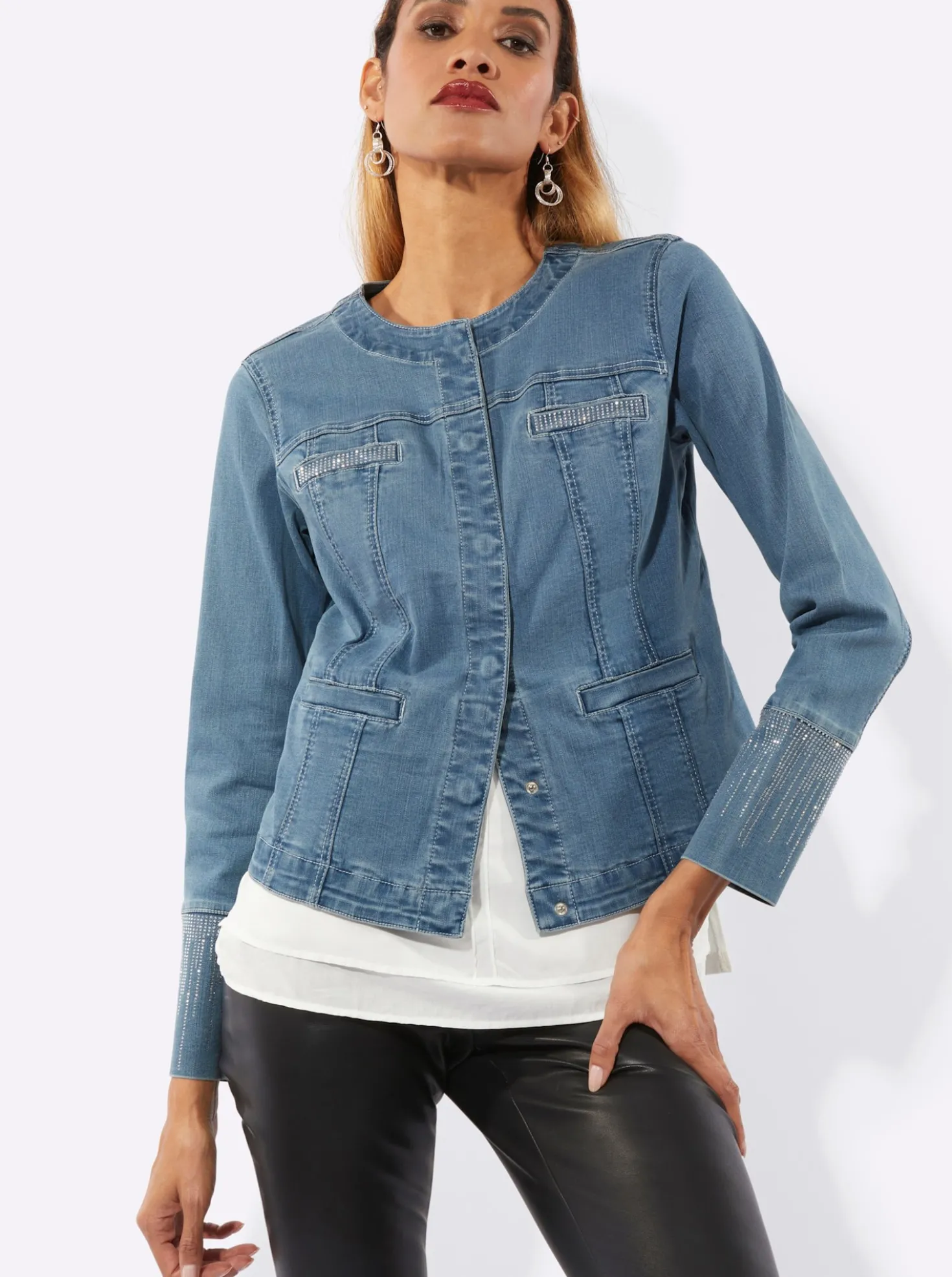 Jeansblazer mit verdeckten Druckknöpfen
