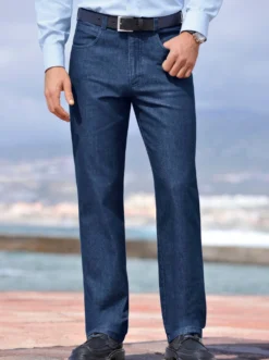 Jeans mit 2 knöpfbaren Gesäßtaschen
