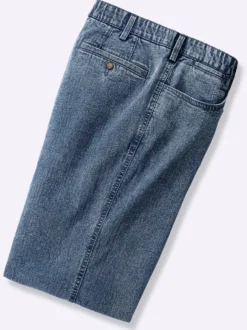Jeans mit 2 knöpfbaren Gesäßtaschen