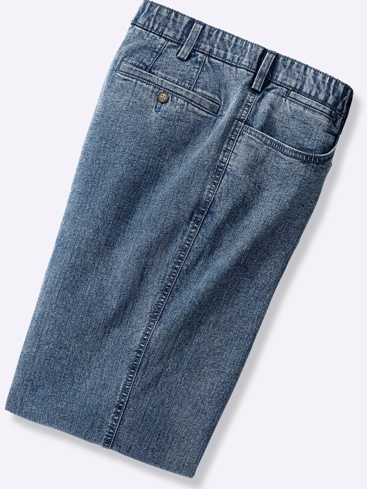 Jeans mit 2 knöpfbaren Gesäßtaschen