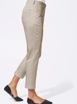 7/8-Jeans mit optisch streckenden Nähten