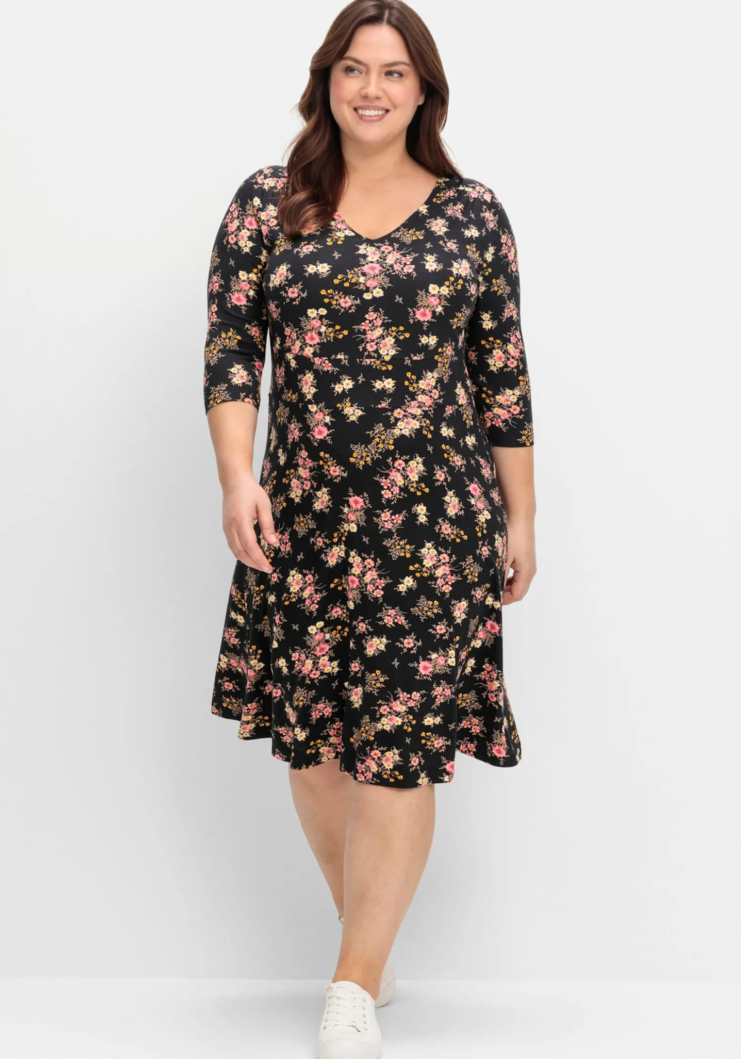 Jerseykleid in kniebedeckender Länge, Viskose