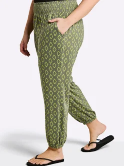 Jogg Pants mit Alloverdruck