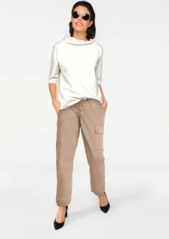 Jogg Pants mit aufgesetzten Taschen