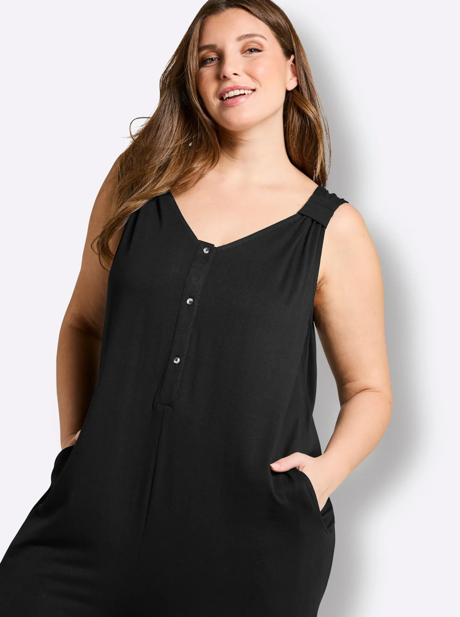 Jumpsuit mit kurzer Knopfleiste