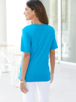 Kurzarmshirt in taillierter Form