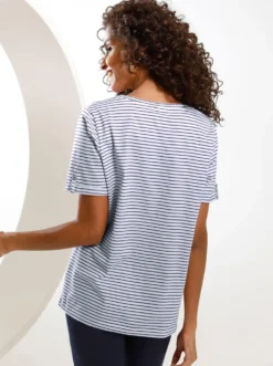 Kurzarmshirt mit fixiertem Ärmel-Aufschlag