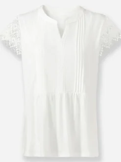 Kurzarmshirt mit Flügelärmeln aus Spitze