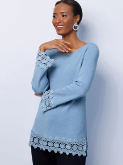 Langarm-Pullover mit Spitzenbordüre