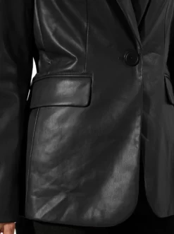 Lederimitat-Blazer mit Reverskragen