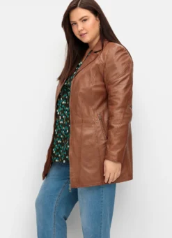 Lederjacke in langer, leicht taillierter Form